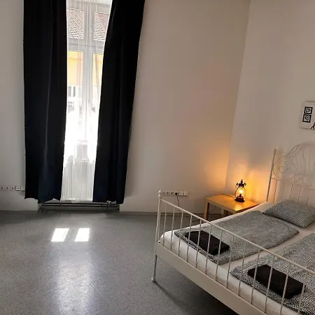 公寓 Vlnena Apartmans 布尔诺