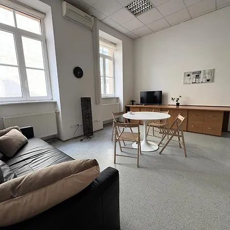 Vlnena Apartmans Daire Brno