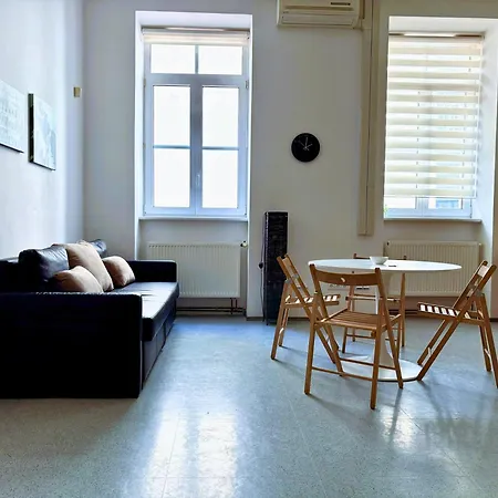 Daire Vlnena Apartmans *